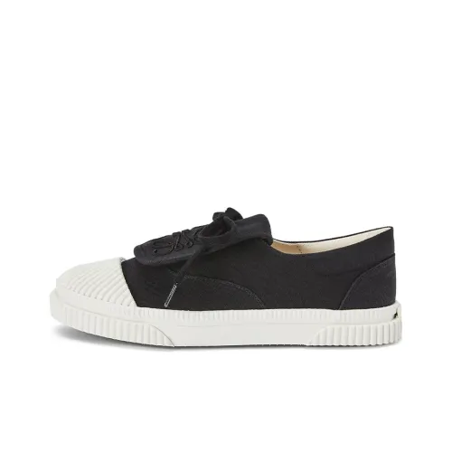 LOEWE Canvas Shoes Women's Low-Top Black