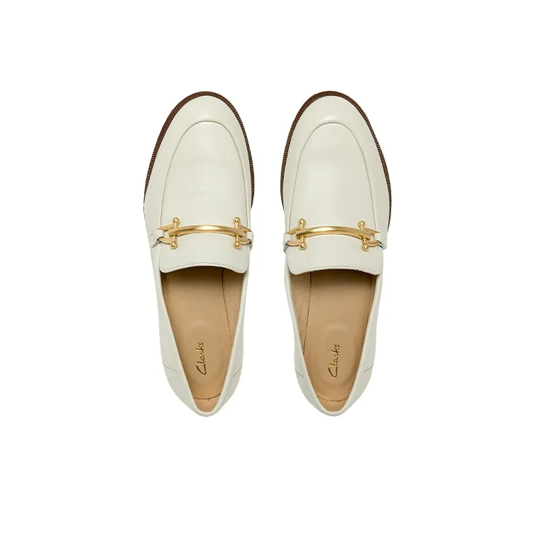 Clarks Women's Casual Shoes Women's Low Top White-3
