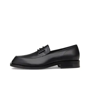 FENDI FF Baguette Motif Loafer 'Black'