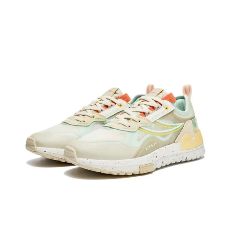 XTEP Light year 2.0 Casual Shoes Women's Low Top Tea White/Oily Gray Pink/Foam Green-1