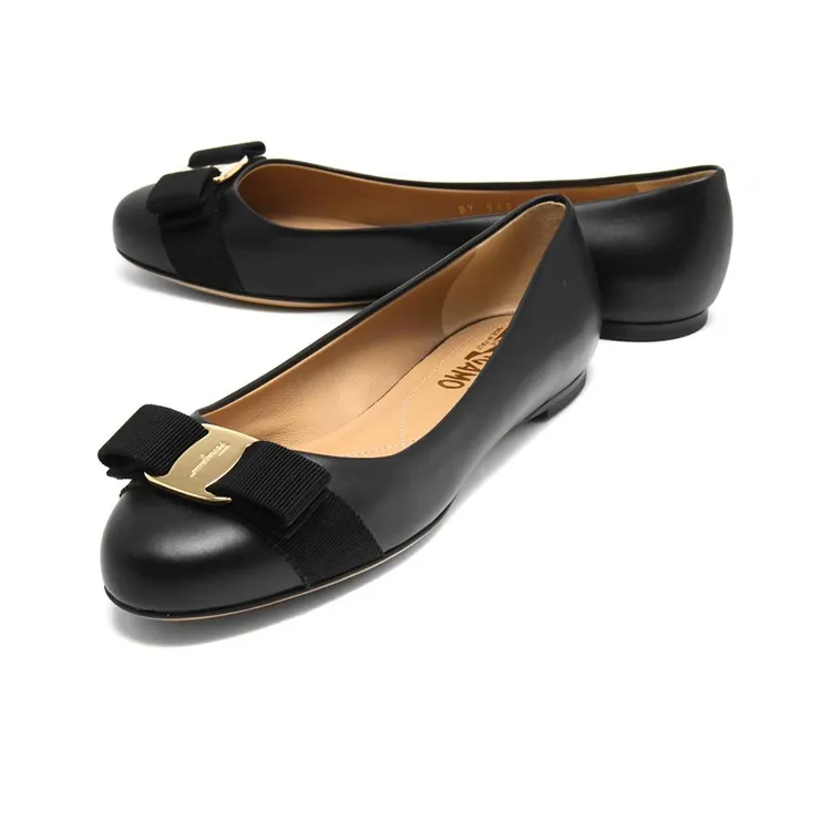 FERRAGAMO Vara Leather Ballerina Shoes-1