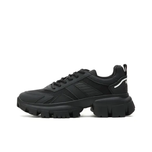 Staccato Chunky Sneakers Men Low-Top Black