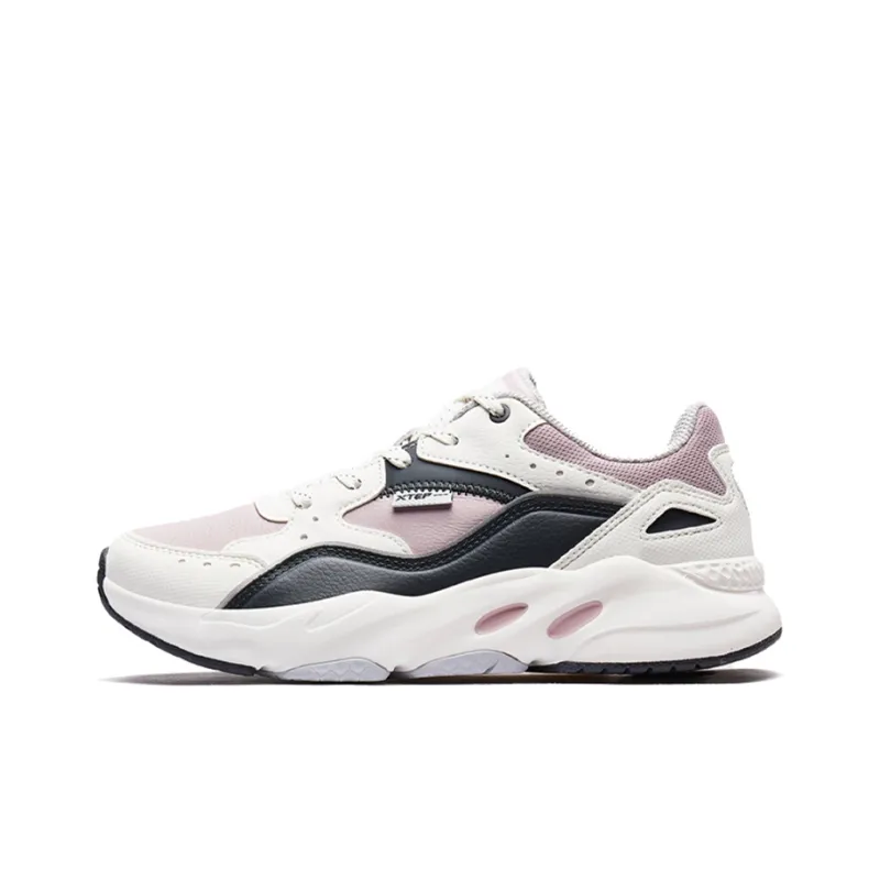 XTEP Chunky Sneakers Women's Low Top Pink/Red/White-0