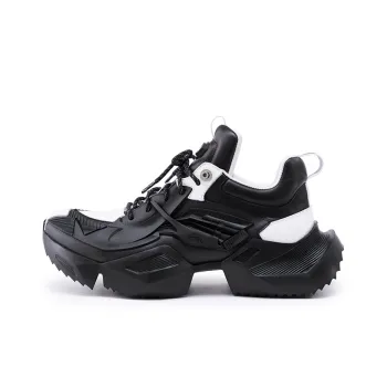 OGR Mecha Four Seasons Chunky Sneakers Unisex Low Top Black White