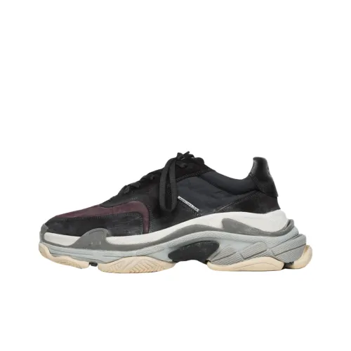 Balenciaga Triple S Sneaker 'Bordeaux'