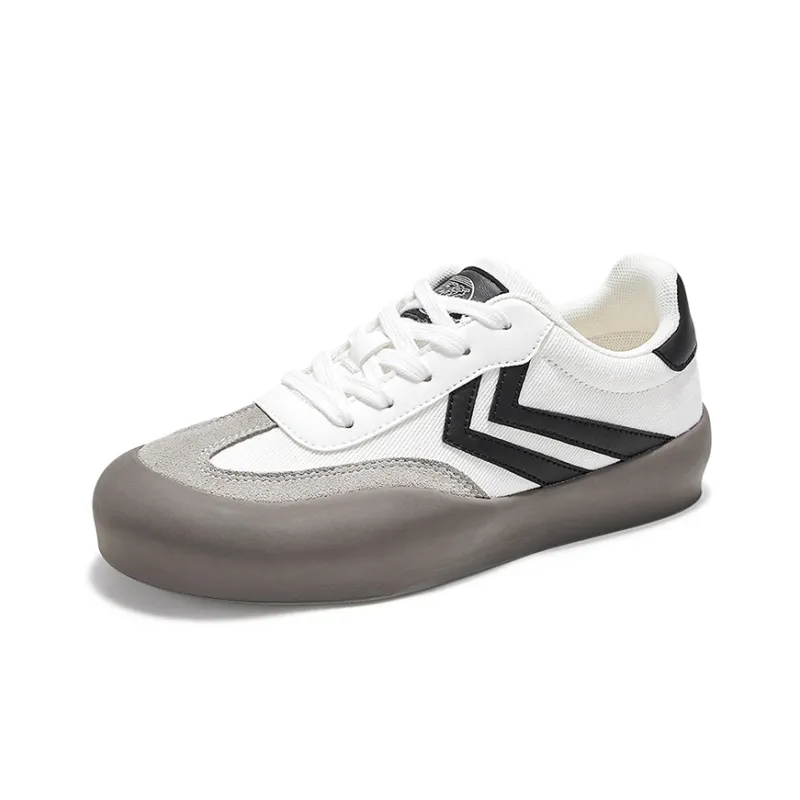 Feiyue Low-Top Canvas Shoes Women's White Black-1
