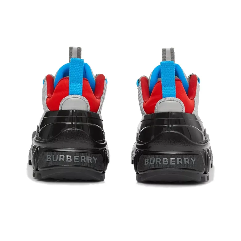 Burberry Arthur Grey Red Black-4