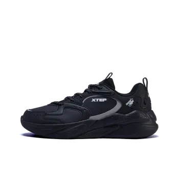 XTEP Chunky Sneakers Men Low Top Black