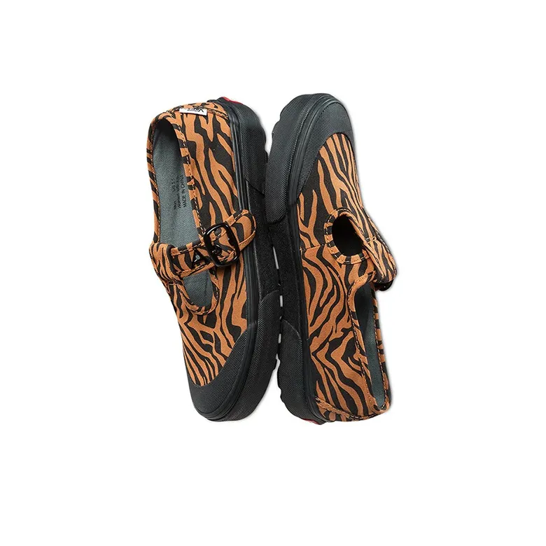 Vans Style 93 Ashley Williams Tiger Print Women's-3