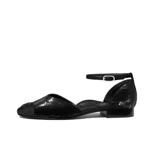 CHANEL Women's Casual shoes Women