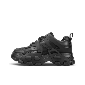 HART DAVIS Chunky Sneakers Unisex Low Top Black