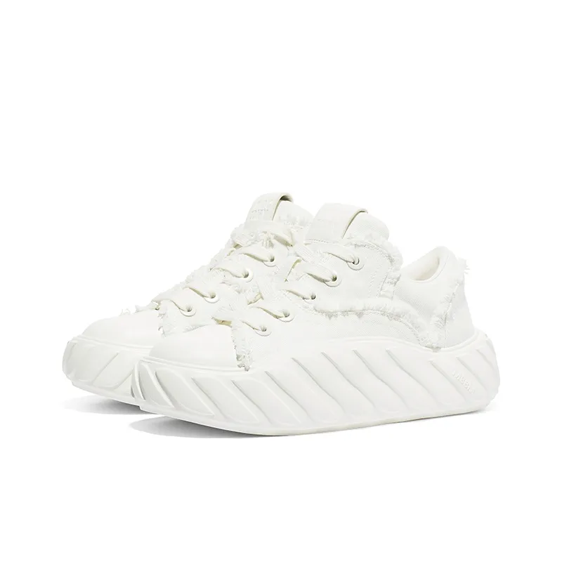 Coup De Foudre Cushioning Lightweight Breathable Height Increasing Low-Top Skateboard Shoes Women's-1