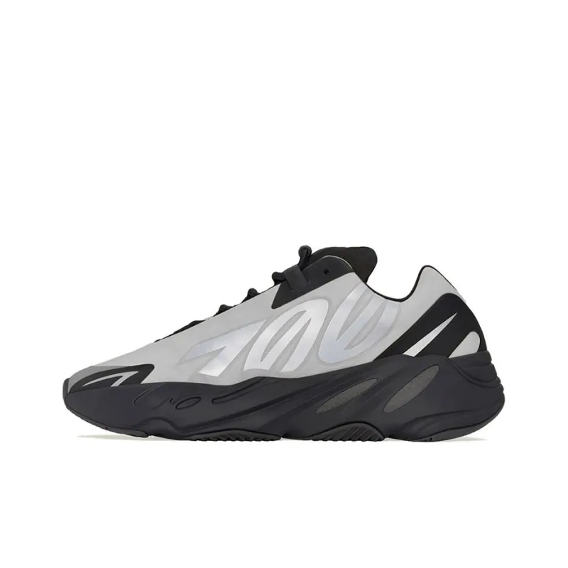 Adidas Yeezy Boost 700 Mnvn Metallic-0