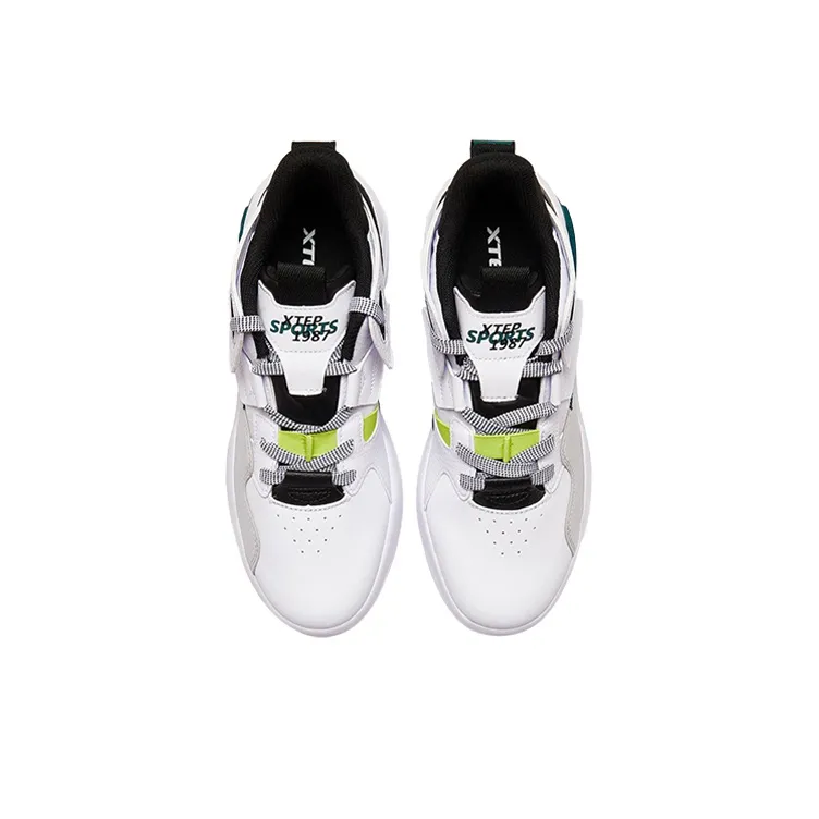 XTEP Slip-Resistant Cushioning Wear-Resistant Mid-Top Chunky Sneakers Men's White Black-1