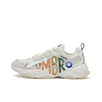Umbro Wear Resistant Breathable Height Increasing Low Top Chunky Sneakers Men's Ivory