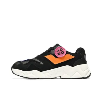 PONY Cushioning Low Top Chunky Sneakers Unisex Black