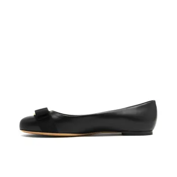 FERRAGAMO Vara Leather Ballerina Shoes