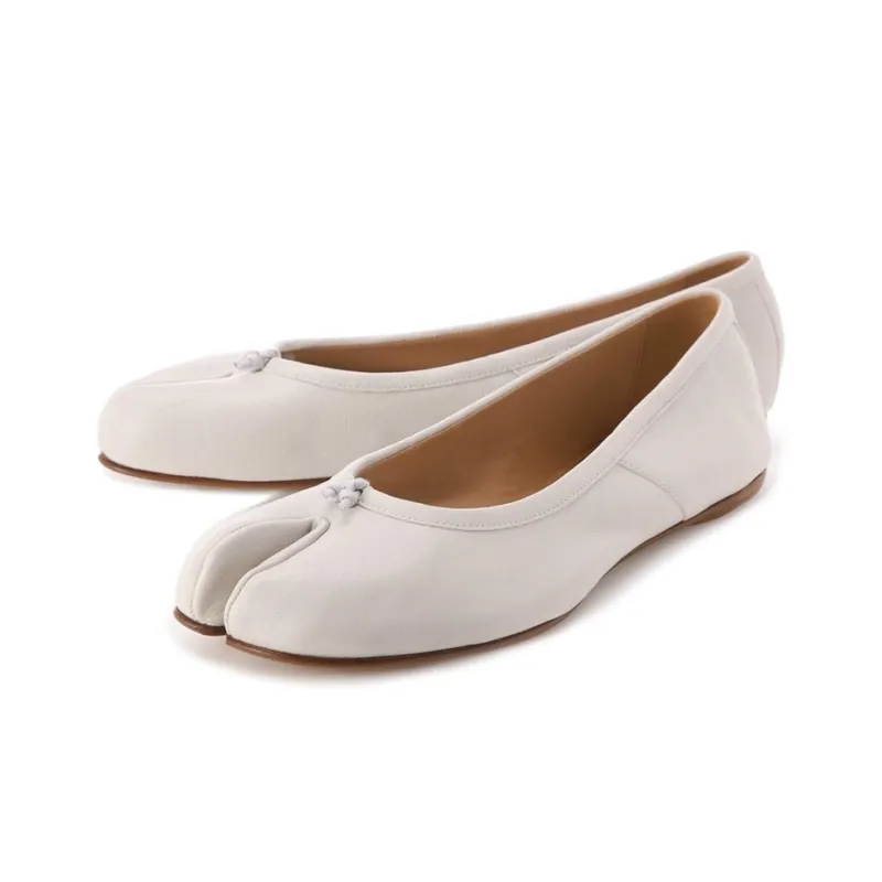 Maison Margiela Tabi Flat Shoes Women's Gray-2