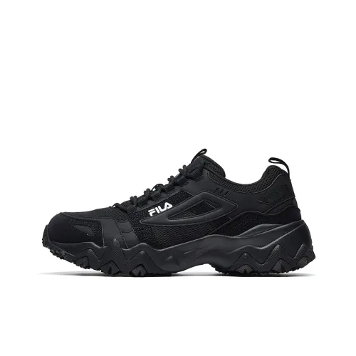 FILA Oakmont Wear Resistant Low Top Chunky Sneakers Men's Black