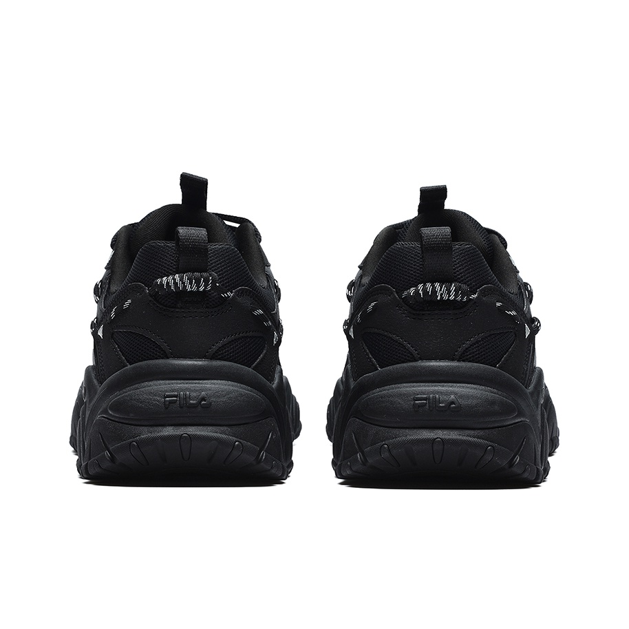 FILA★FLUID V2★兼用★BLACK/BLACK/BLACK FILA Fluid 'Black' - POIZON