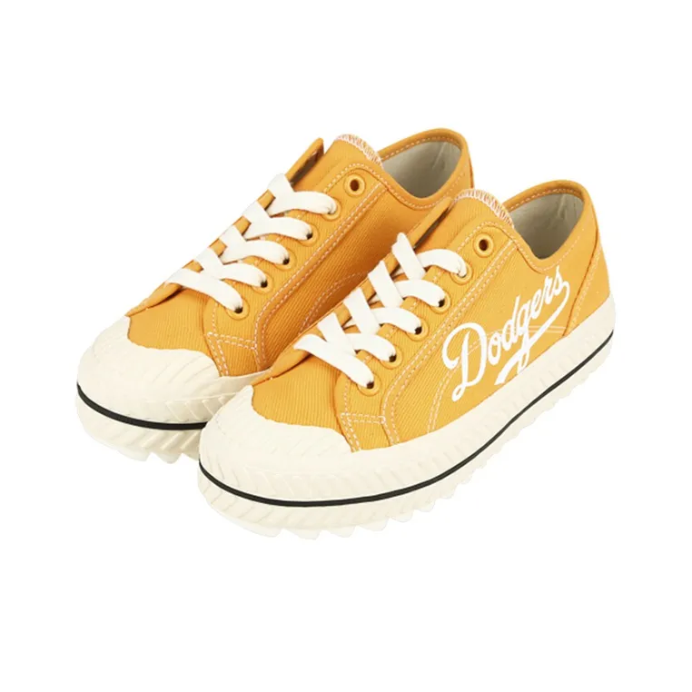 MLB Playball New Chunky Anti-Slip And Wear-Resistant Lightweight Low-Top Canvas Shoes Unisex Yellow-2