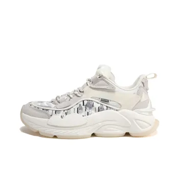 LUFUGONGBOWUGUAN x PEAK State Pole Low Top Chunky Sneakers Women's Beige