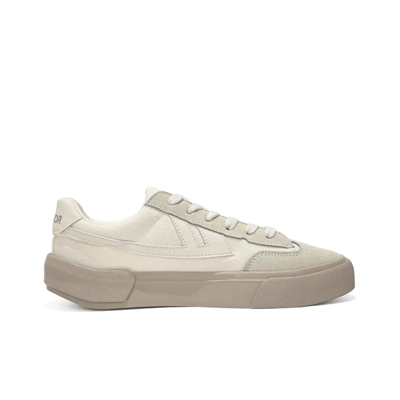 Warrior Divine Power Chinoiserie Collection De Xin Little Hooked Heel Low Top Retro Sports Canvas Shoes Unisex Beige-1