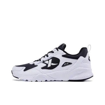 XTEP Chunky Sneakers Men Low-Top White Black
