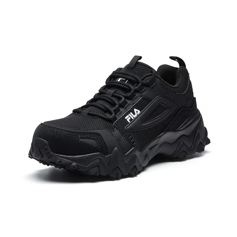 FILA Oakmont Wear Resistant Low Top Chunky Sneakers Men's Black-2