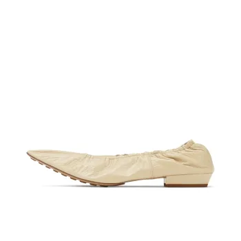 Bottega Veneta Leather Ballet Flat Light Brown Women's