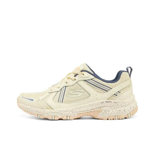 Skechers Hillcrest Chunky Sneakers Women's Low-Top Off White/Marine Blue