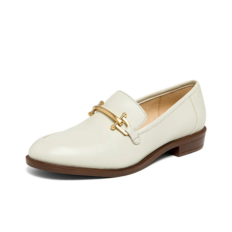 Clarks Women's Casual Shoes Women's Low Top White-1