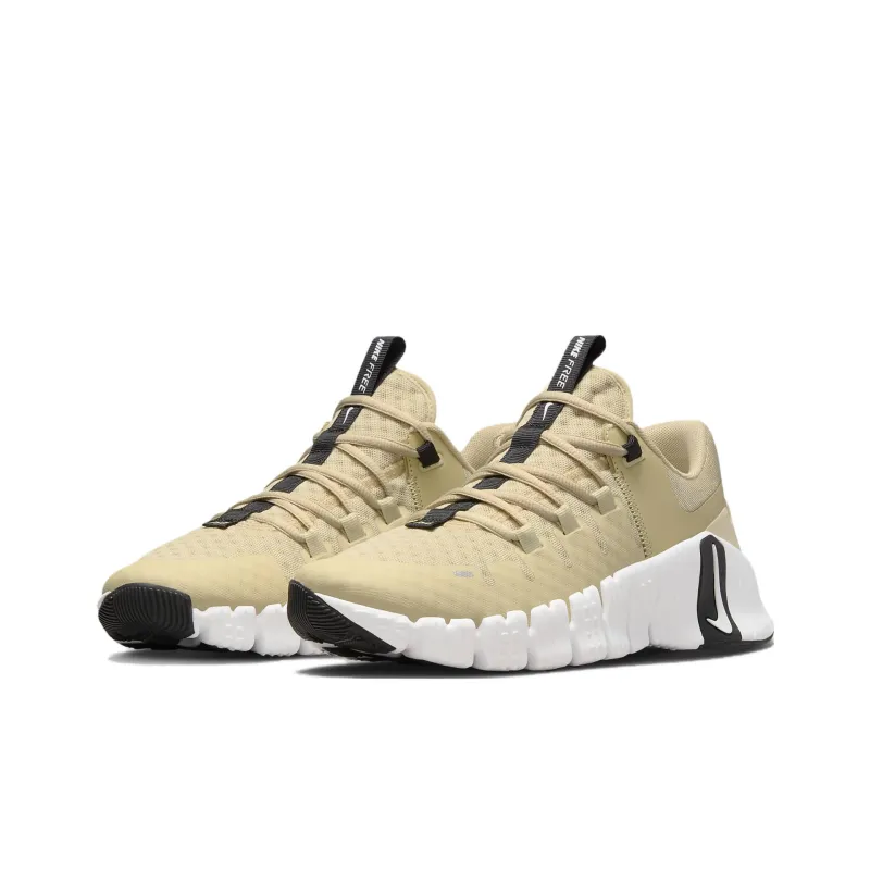 Nike Free Metcon 5 Vegas Gold-2