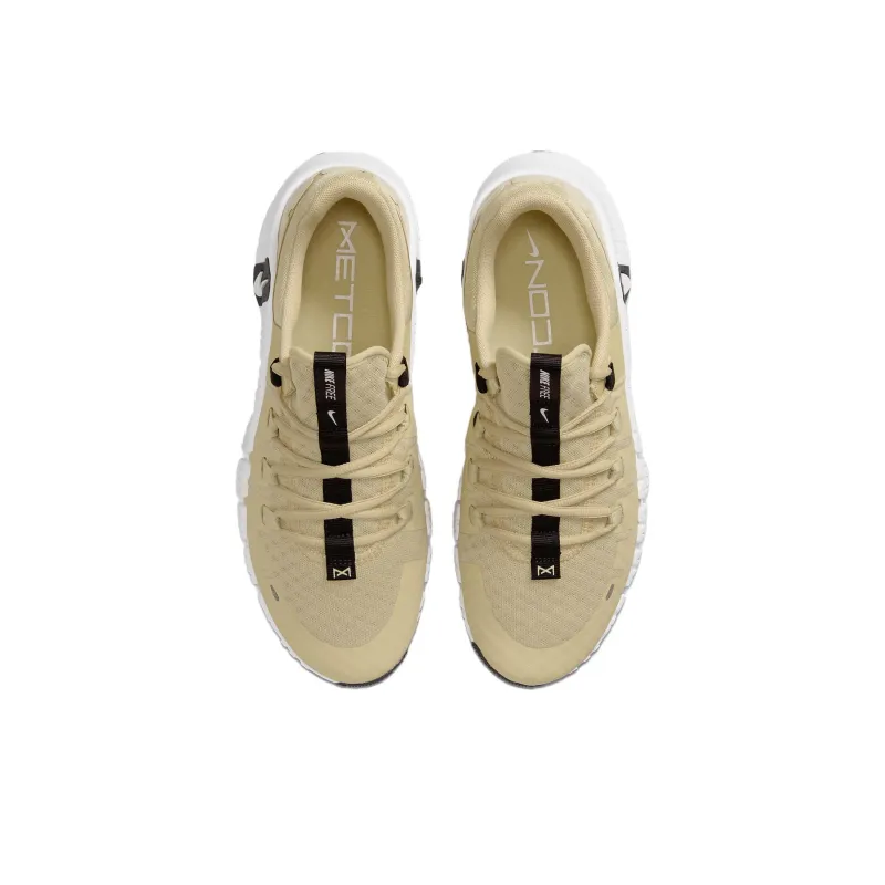 Nike Free Metcon 5 Vegas Gold-3