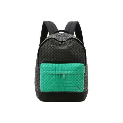 ISSEY MIYAKE Daypack Cotton With Polyurethane Backpack Unisex Black & Green