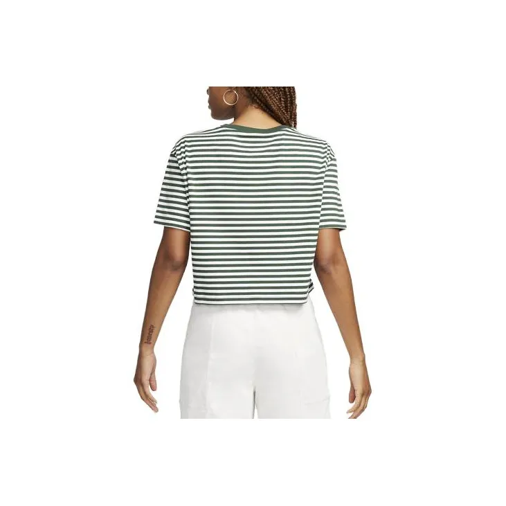 Nike Sportswear Essentials Series T-Shirts Women's Green-1