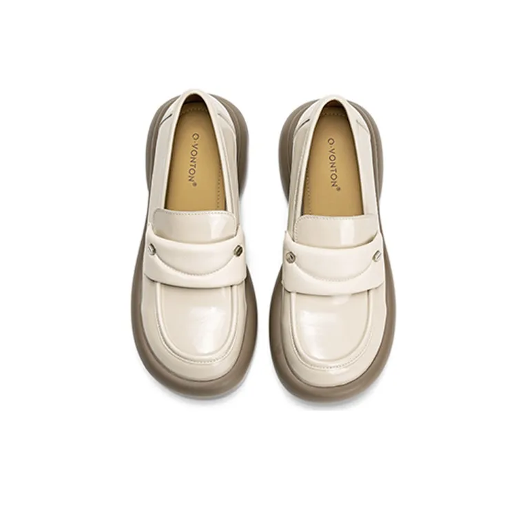 Q.VONTON Loafers Women's Low Top Ecru/Black-8