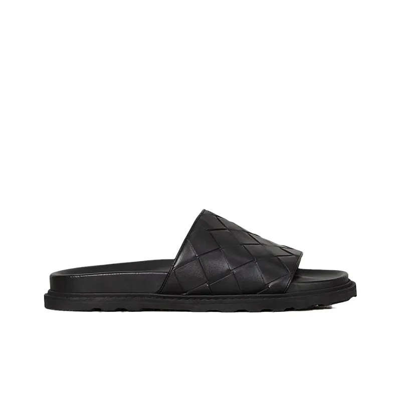 Bottega Veneta Intrecciato Stylish Sandal Men's Black-1