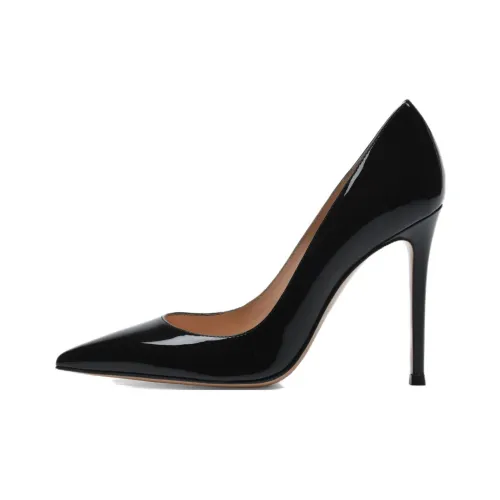 GIANVITO ROSSI Pointed Court Shoes