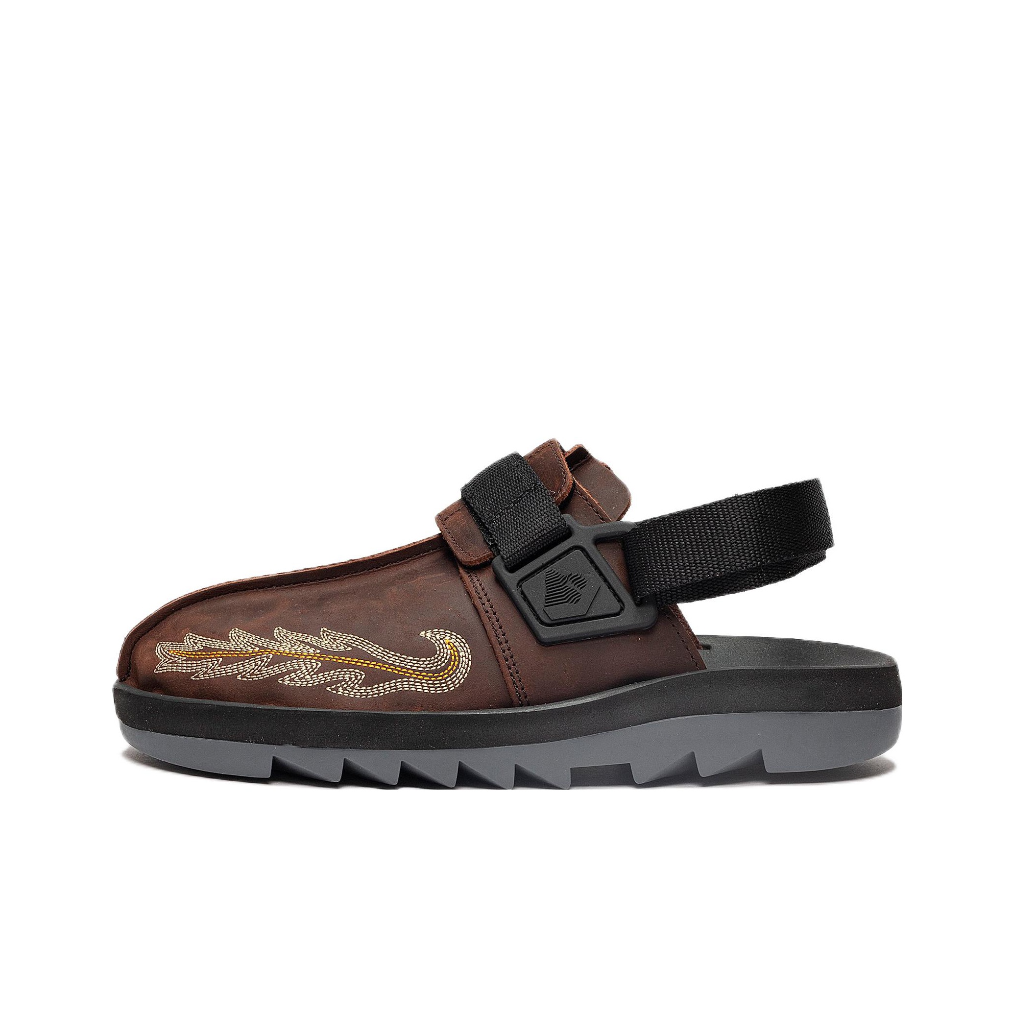 Reebok Beatnik Sandals on Feet - POIZON