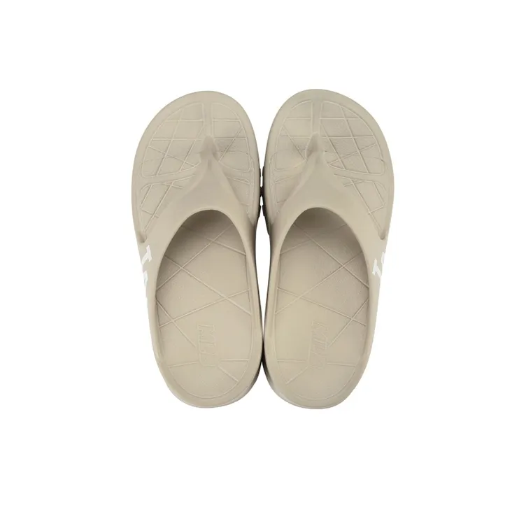 MLB Slipper Rubber Sole Graffiti Odor Resistant Flip Flops Unisex Beige Yellow-2