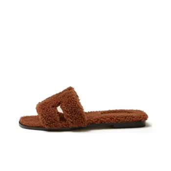HERMES Oran Sandal Cognac Woolskin