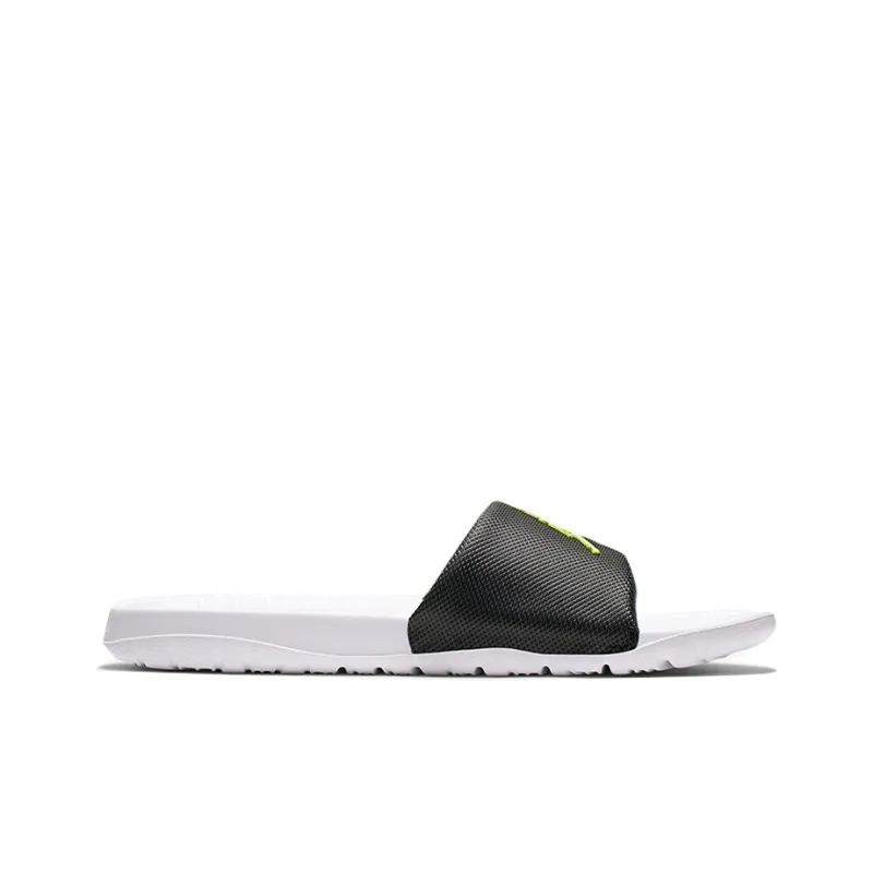 JORDAN Break Slide 'Black Cyber'-1