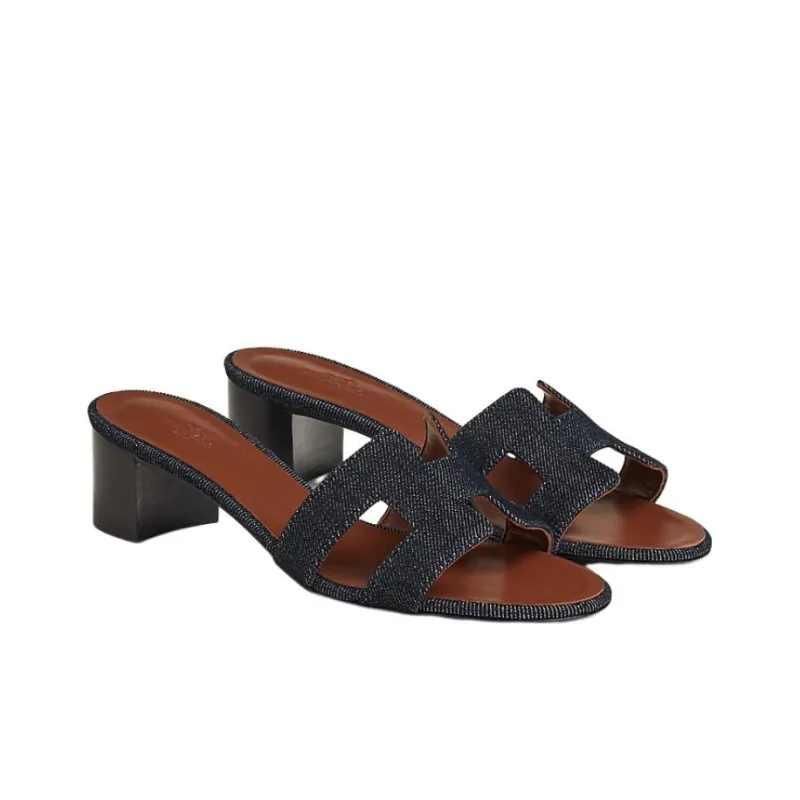 HERMES Oasis Slide Slippers Women's Black-3