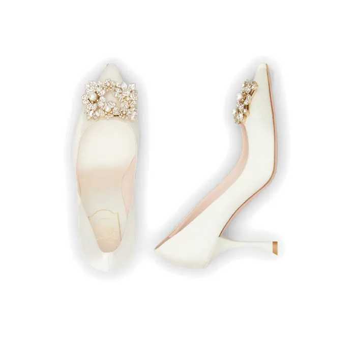Roger Vivier Efflorescence Embellished Pumps-4