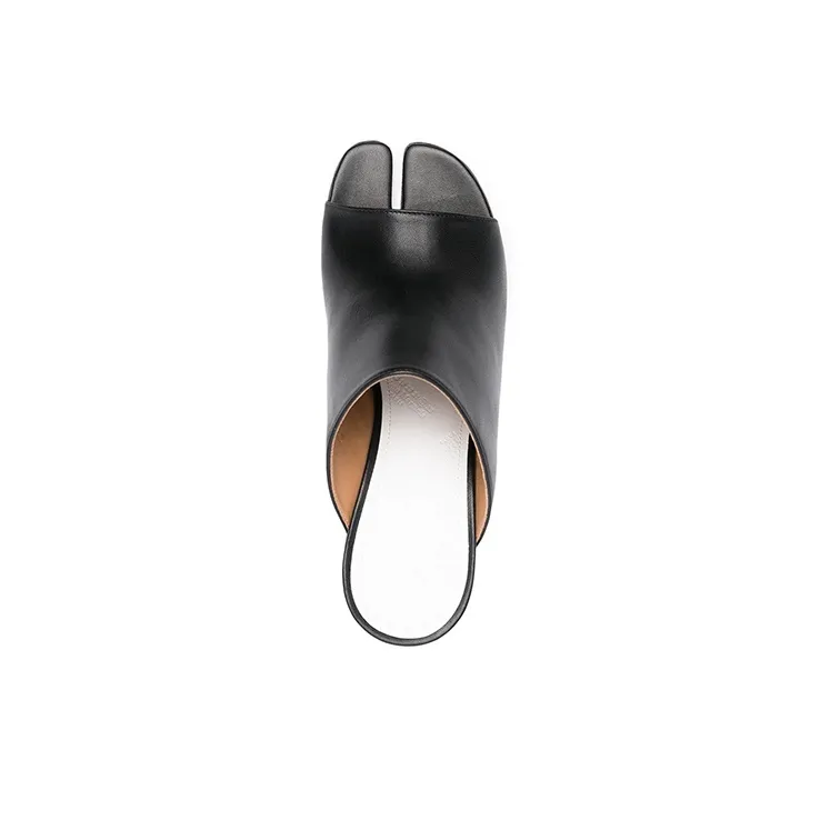 Maison Margiela Tabi Slip Resistant Slide Slippers Women's Black-4