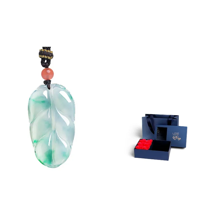 With The Heart Of The Jade Glutinous Jade Jadeite Necklaces Unisex-9