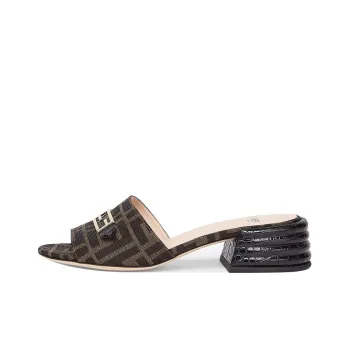 FENDI Promenade Stylish Sandal Women's Brown