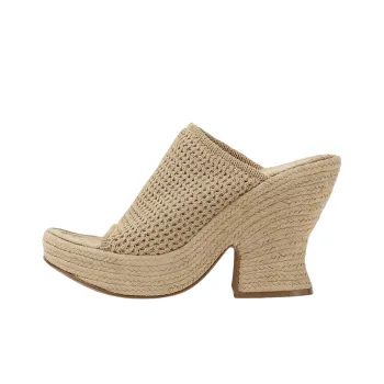 Bottega Veneta Closed Toe Slippers Women's