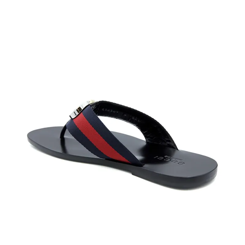 GUCCI Logo Appliqué T-bar Flip Flops-3